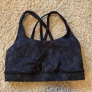 Lululemon Energy Bra | size 2 | brand new condition | black snake skin pattern